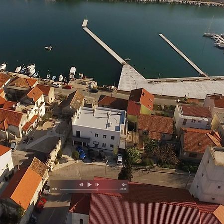 Basic Mansion + Hotel Šibenik Exterior foto