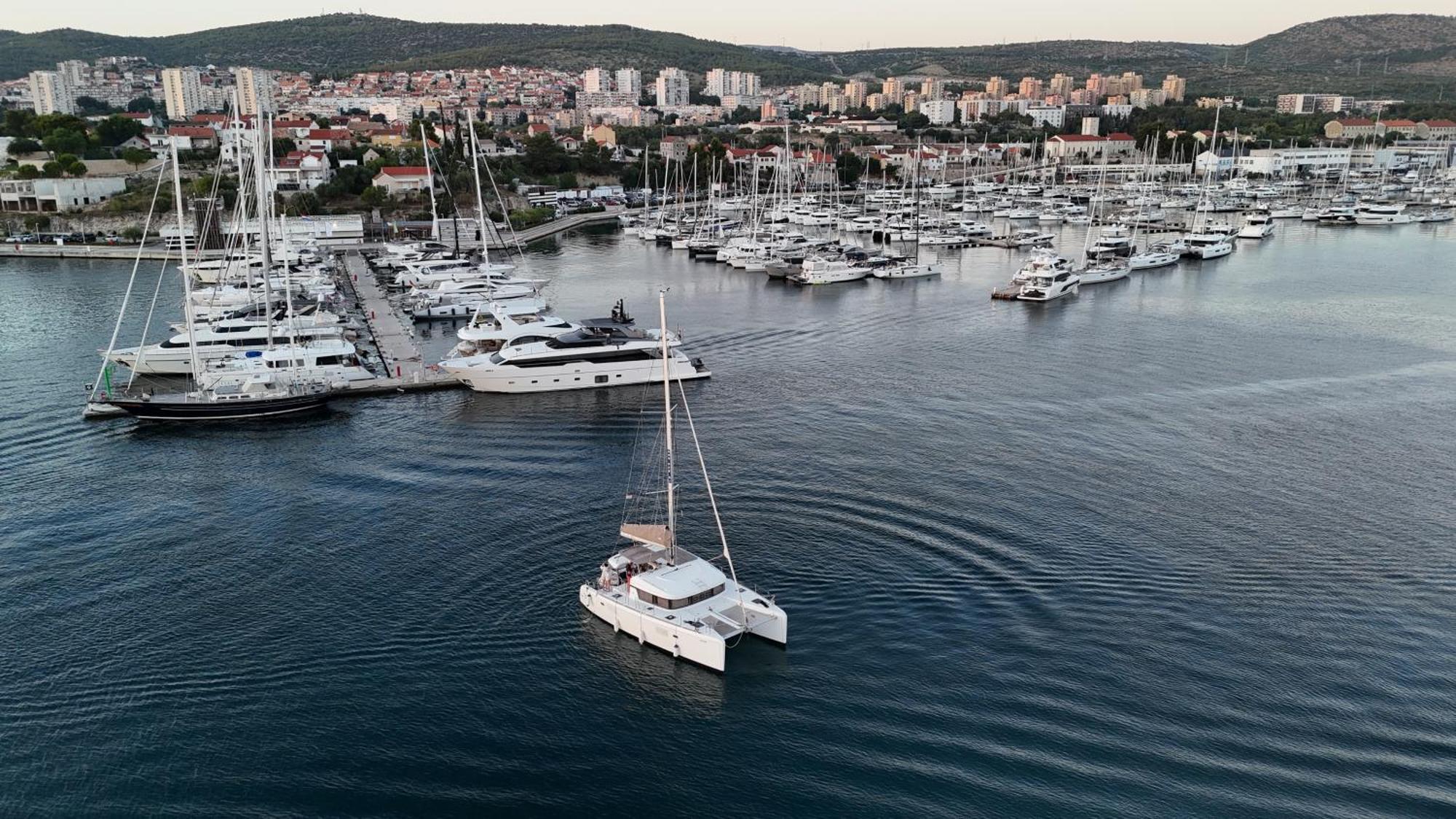 Basic Mansion + Hotel Šibenik Exterior foto